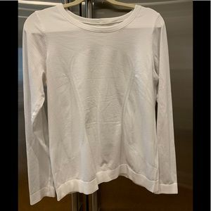 Lululemon Swiftly relaxed LS Shirt- white- 8